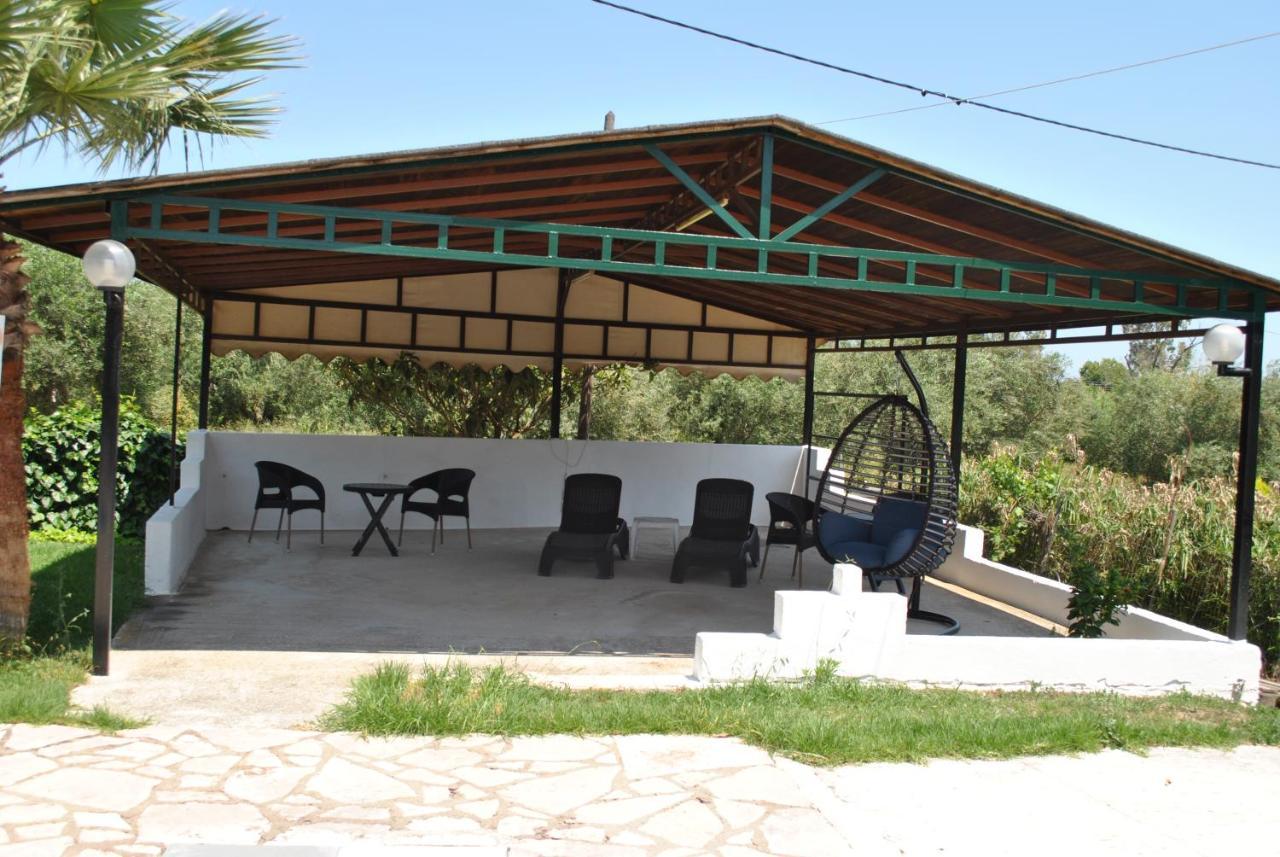 Palmyra Studios Kávos Exteriér fotografie
