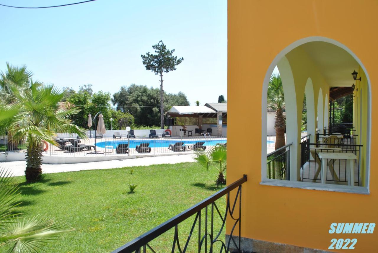 Palmyra Studios Kávos Exteriér fotografie